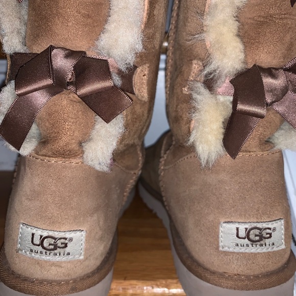 Tall Ugg Bailey Bow - Picture 5 of 8